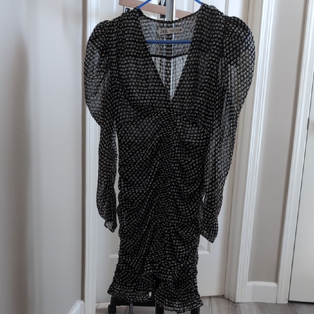 Zara Black and White Bodycon Dress with Plunge Neckline